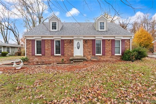 1710 Creekside Dr, Clarksville, IN, 47129-9030 | Card Image