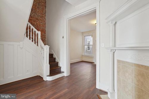 a-223 R St Nw, WASHINGTON, DC, 20001-1913 | Card Image