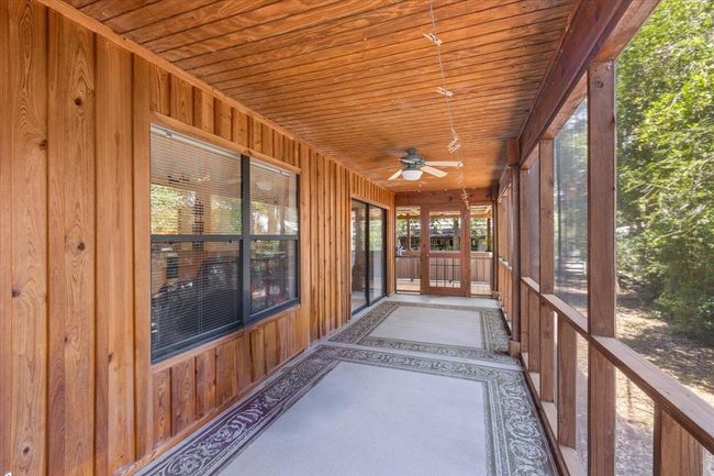 1815 Mables Ave Ne, House other with 2 bedrooms, 1 bathrooms and null parking in Steinhatchee FL | Image 29