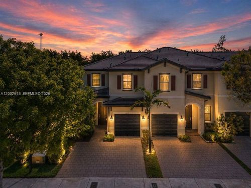 10371 W 32nd Ln, Hialeah, FL, 33018-2090 | Card Image