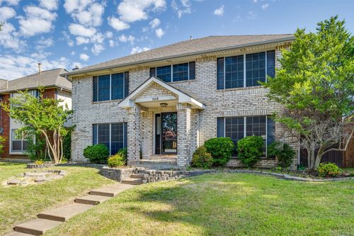 1115 Holly Dr, Carrollton, TX, 75010-1073 | Card Image