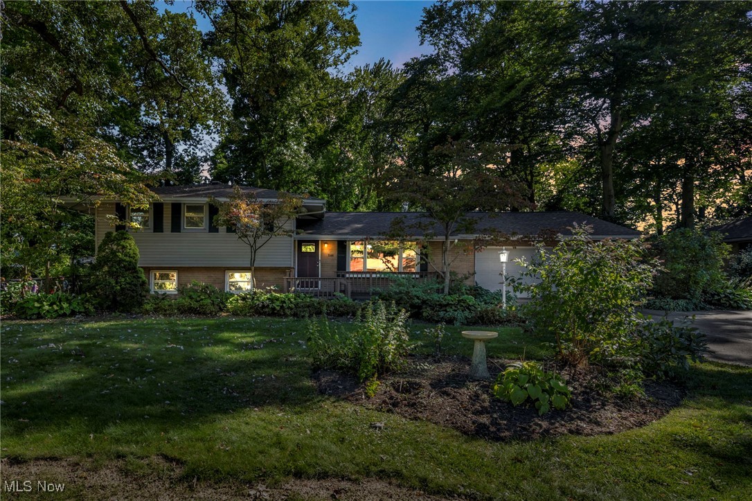 Dowling Dr, Fairlawn, OH 44333