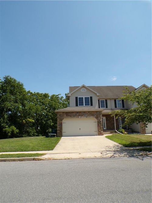 3283 Seip Rd, Macungie, PA, 18062-2076 | Card Image