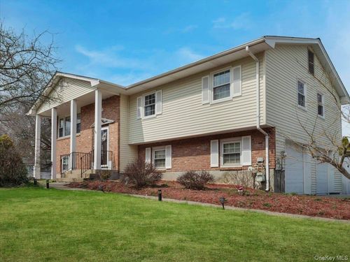 7 Renie Lane, Orangetown, NY, 10913 | Card Image