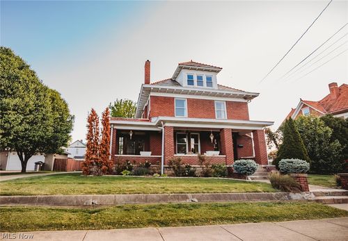 1225 Washington Ave, Parkersburg, WV, 26101-3423 | Card Image