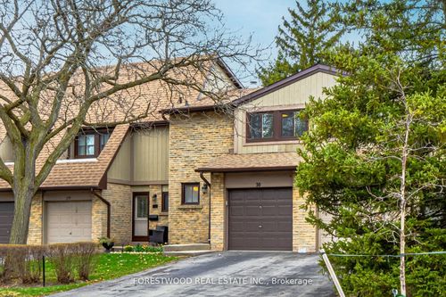 30-3345 Silverado Dr, Mississauga, ON, L5A3Y8 | Card Image