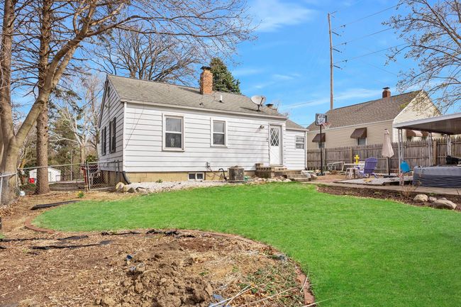 632 E Toledo Ave, House other with 2 bedrooms, 4 bathrooms and 1 parking in Peoria Heights IL | Image 27
