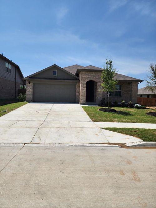 1204 Tierra Blanca Dr, Justin, TX, 76247-2715 | Card Image