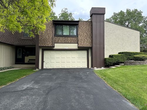 171 Cascade Drive, Indian Head Park, IL, 60525 | Card Image