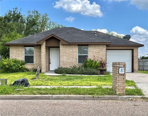 1815 W 30th St, Mission, TX, 78574-8289 | Card Image