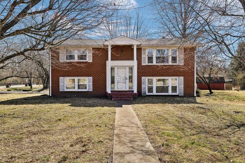 2697 Barclay Dr, Nashville, TN, 37206-1509 | Card Image