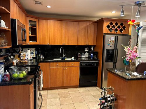 11219 SW 33 RD Circle PL Sw 33rd Circle Pl, Miami, FL, 33165-3435 | Card Image