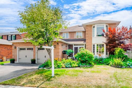 42 Milner Cres, Ajax, ON, L1S4X4 | Card Image