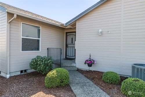 11-3905 Pennsylvania, Longview, WA, 98632 | Card Image