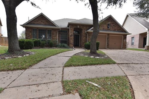 122 Kentwood Ridge Ct, Sugar Land, TX, 77479-5739 | Card Image