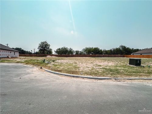 8011 N 49th, McAllen, TX, 78504-0953 | Card Image