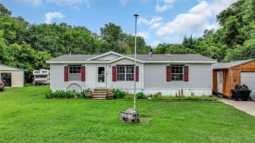1101 Countrywood Dr, Ardmore, OK, 73401-9392 | Card Image