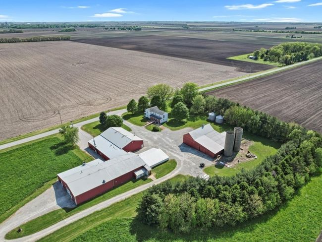 964 E 1100 North Rd, Home with 4 bedrooms, 1 bathrooms and 8 parking in Bement IL | Image 45