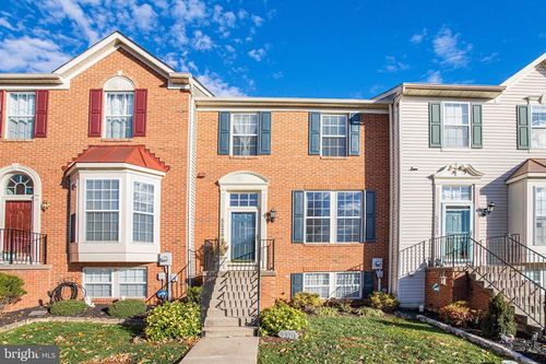 5520 Upshur Sq, FREDERICK, MD, 21703-7027 | Card Image