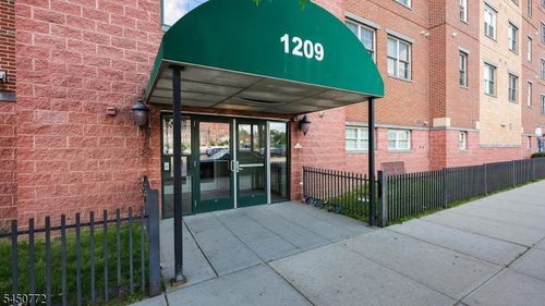 405-1209 Summit Ave, Jersey City, NJ, 07307-3173 | Card Image
