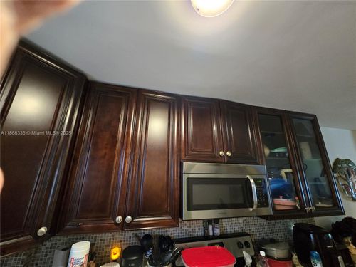 apt-2h-115 Royal Park Dr, Oakland Park, FL, 33309-5845 | Card Image