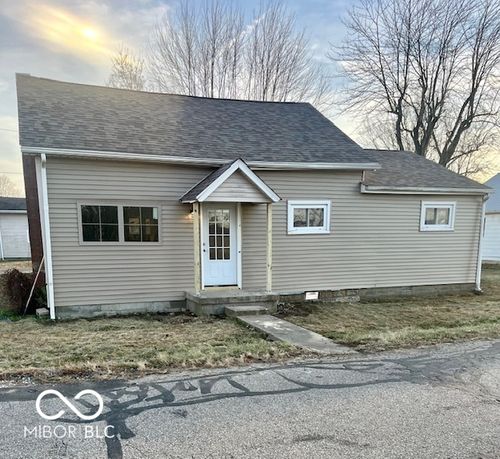 5265 E North St, Butlerville, IN, 47223-9657 | Card Image