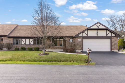 11532 Autobahn Dr W, Palos Park, IL, 60464-1086 | Card Image