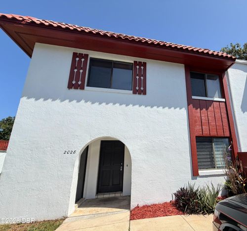 2028 Oak Meadow Cir, South Daytona, FL, 32119-2575 | Card Image