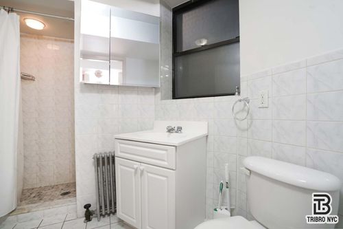 re-406 W 48th St, New York, NY, 10036-1232 | Card Image