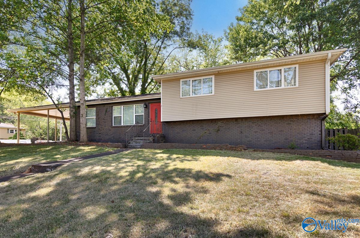 Forrest Park Ct, Huntsville, AL 35806