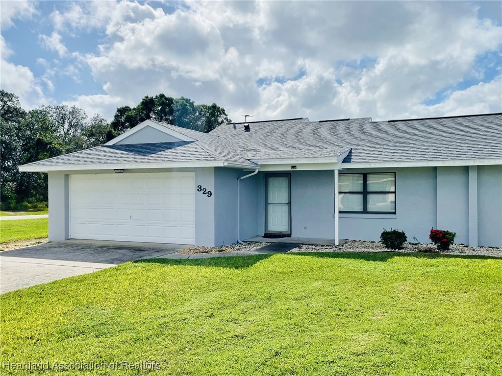 Grove Cir, Avon Park, FL 33825
