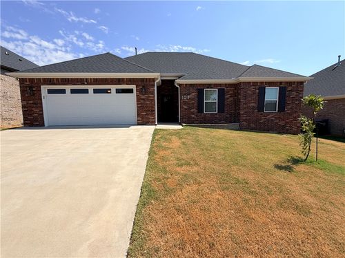 121 Magazine St, Prairie Grove, AR, 72753-4015 | Card Image
