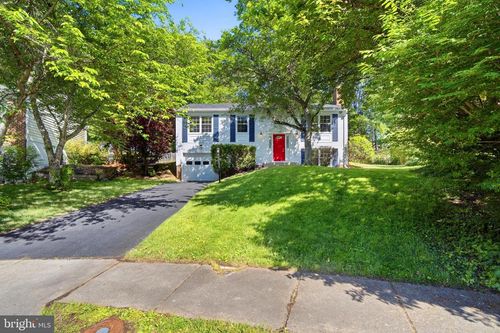 11989 Point Longstreet Way, WOODBRIDGE, VA, 22192-1018 | Card Image