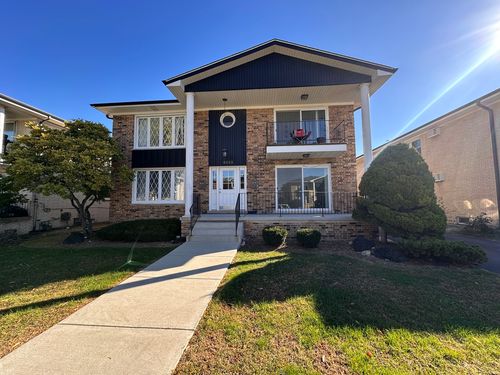 2b-4525 Elm Ave, Brookfield, IL, 60513-2363 | Card Image