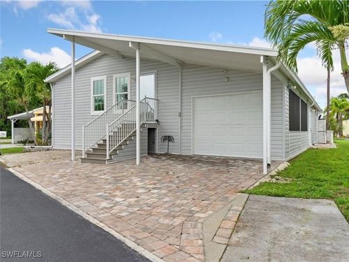 21-113 Willow Ln, NAPLES, FL, 34114-8139 | Card Image