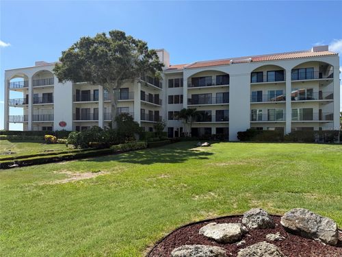 306-306 Mariner Dr, Tarpon Springs, FL, 34689-5840 | Card Image