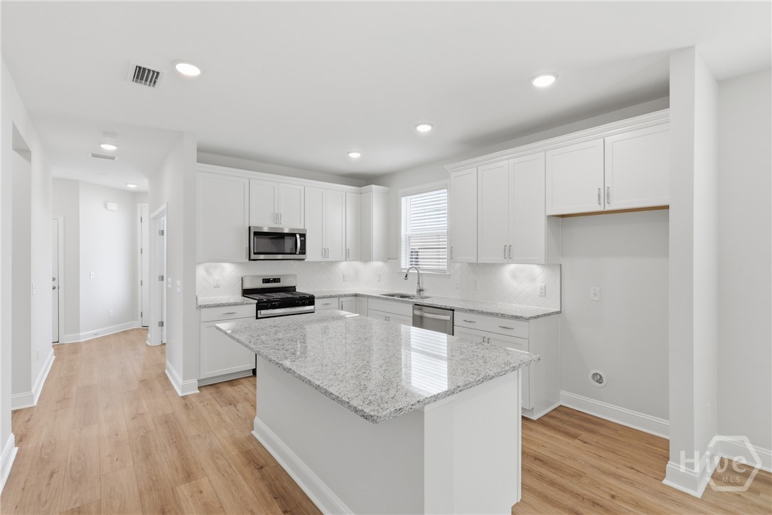Residential in Richmond Hill 5
