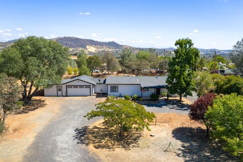 2604 Choctaw Rd, Copperopolis, CA, 95228-9518 | Card Image