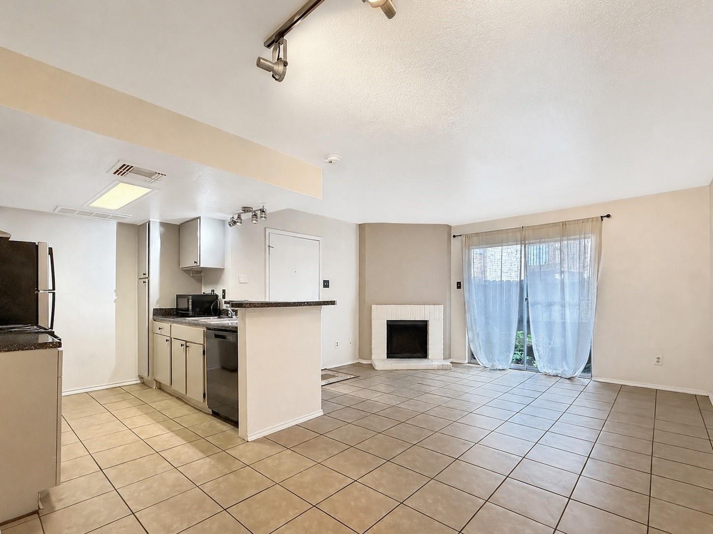 Residential Lease in Houston 3