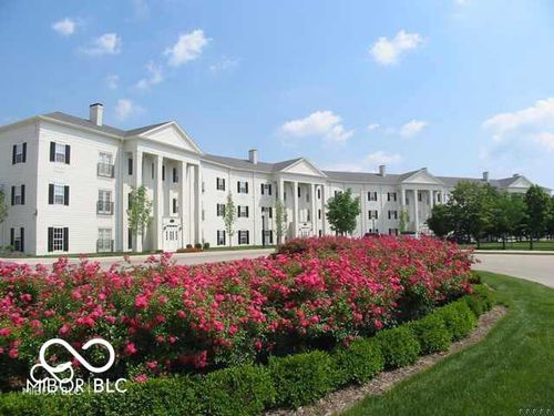 2b-12938 University Cres, Carmel, IN, 46032-9691 | Card Image