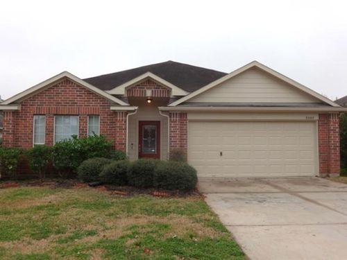 32007 Annice Ln, Pinehurst, TX, 77362-4065 | Card Image