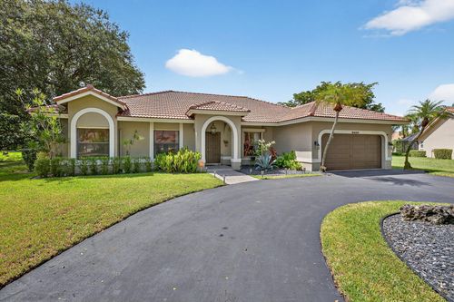 8600 Nw 54th St, Coral Springs, FL, 33067-2879 | Card Image