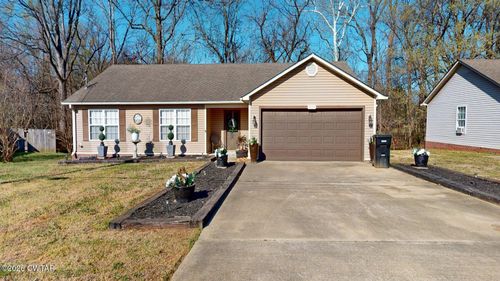 819 Blake Cv, Dyersburg, TN, 38024-7322 | Card Image