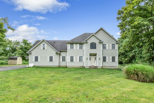 6 Wisteria Ln, Oxford, CT, 06478-3213 | Card Image