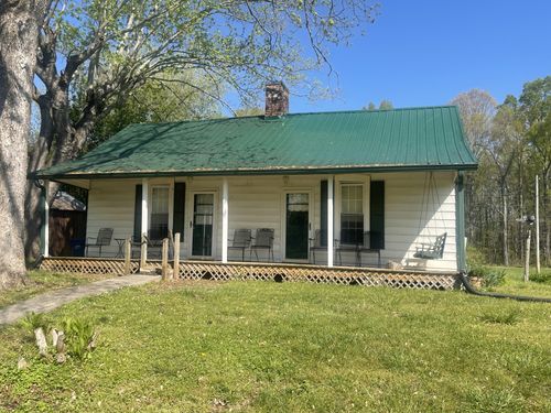 312 Neal St, Huntland, TN, 37345-4421 | Card Image