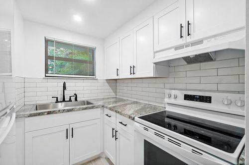 apt-3-626 N Federal Hwy, Lake Worth Beach, FL, 33460-3171 | Card Image