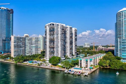 apt-1701-2333 Brickell Ave, Miami, FL, 33129-2414 | Card Image