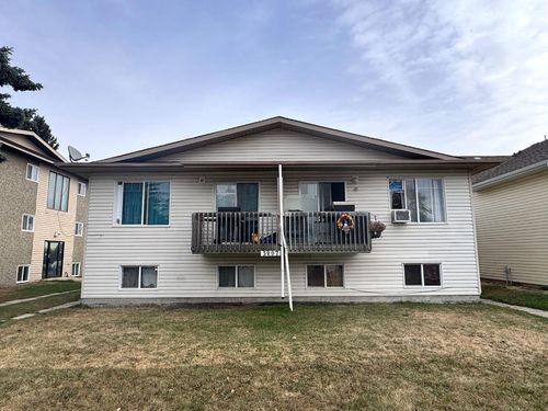3807 52 St, Wetaskiwin, AB, T9A1M5 | Card Image