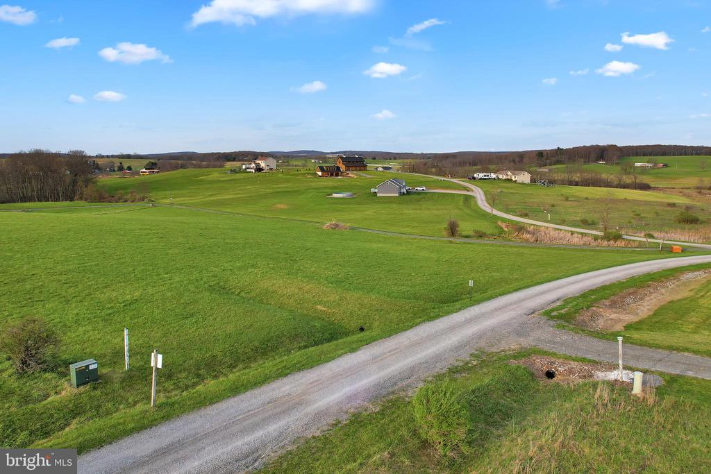 Land in BRUCETON MILLS 4