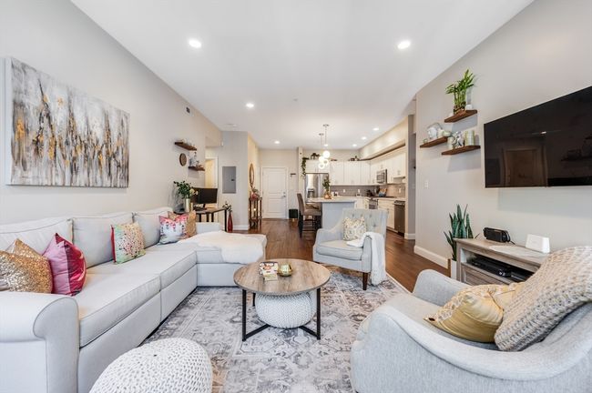 UNIT-311 - 170 W Broadway, Condo with 2 bedrooms, 2 bathrooms and null parking in Boston MA | Image 11